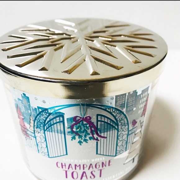 Champagne Toast Large 3 Wick Candle - Picture 2 of 3